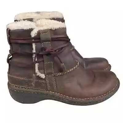 UGG Women’s Cove Brown Leather Shearling Lined Winter Bootie Size US 6 • $69