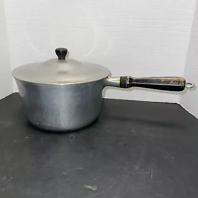 Vintage Majestic Cookware Pan 8”x 4.5” 2QT With Original Lid And Wooden Handle • $18.95