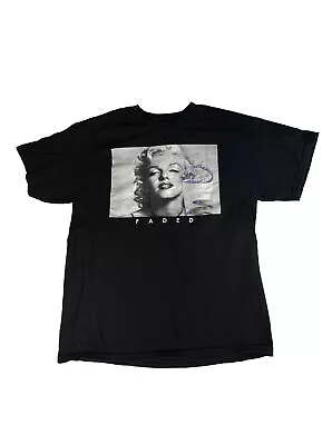 Popular Poison Men's Large Short Sleeve With Marilyn Monroe On T -Shirt • $12.79