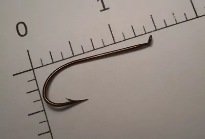 MUSTAD & SON HOOKS 1/0 SALMON FLY TYING Kendal KIRBY UP TAPERED EYE BRONZED 3980 • $13.99