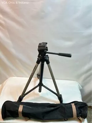 VELBON CX-440 Camera Tripod Adjustable 3-section Aluminium Silver With Bag • $5.99