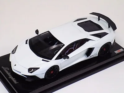 1/18 MR Collection Lamborghini Aventador SV LP750 White SV Carbon Base • $599.95