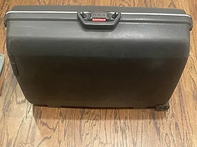 VTG USA Samsonite Oyster  Hard Shell Suitcase Locking • $75