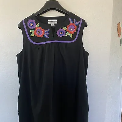 Go Softly Patio Beaded Embroidered Floral Lounger Moo Moo Lounger Dress Size L • $23.99