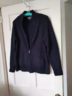 £4 • Buy Mens M And S. Navy Cardigan.  Zip Front. 4.00. Excellent Condition.