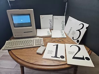 Apple Macintosh Classic Computer (1991) (misc024) • $499.95