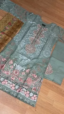 £30 • Buy Pakistani Shalwar Kameez Dhanak Suite For Winter All Size Are Available
