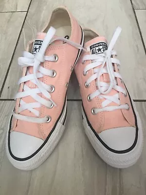 VGC Unisex Baby Pink Converse Trainers 4/36.5 Worn Only Once • £16.99