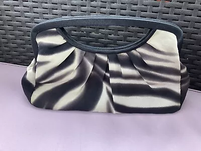 Ladies Brown/Beige H3B9110 100% Silk Animal Zebra Stripe/Print HandBag By Planet • £9.99