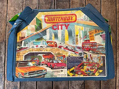 Vintage 1976 Lesney Matchbox City Collector Car Fold Out Breifcase Playset RARE • $19.99