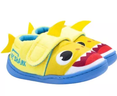 Boys Girls Baby Shark Slippers Toddler 3D Fin Self Fastening UK Shoe Size 5 - 10 • £9.95