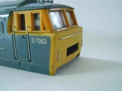 Detailing Handrails For Hornby/Triang Class 35  Hymek  Diesel Loco  1:76/00 • £3.50