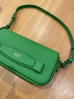 $83 • Buy Oroton NWOT Baguette Bag Green