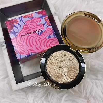 MAC Extra Dimension Skinfinish Highlighter Powder - LUNAR LIGHTS Limited Edition • $49.95