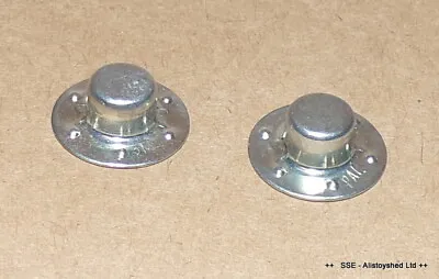 Pair Of Hub Caps Older Style Mamod Steam Traction Engine & Roller Rear Axles • £4.70