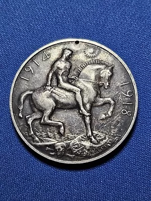 Great Britain Georgius V 1914 - 1918 Silver Medal Ww 1 • $8.50