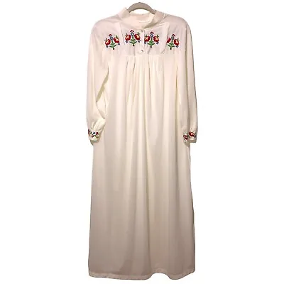 Vintage 60s Hollywood Vassarette Munsingwear White Embroidered Housedress Small • $32.50