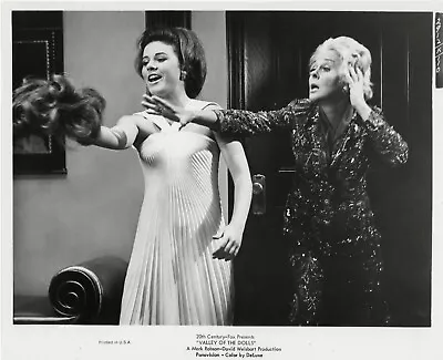 Susan Hayward Patty Duke ~ ORIGINAL 1967 Scene Still ~ Valley Of The Dolls • $9.99