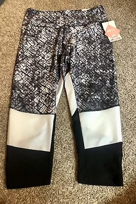 NWT Marika Yoga Pants Women’s Size Medium • $10.99