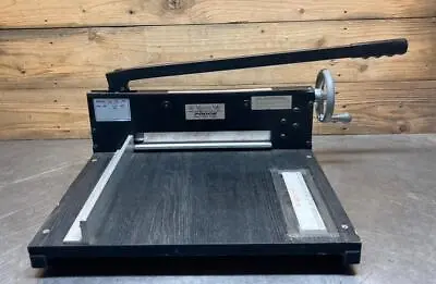 Heavy Duty Tabletop Paper Cutter 7000E Martin Yale • $400