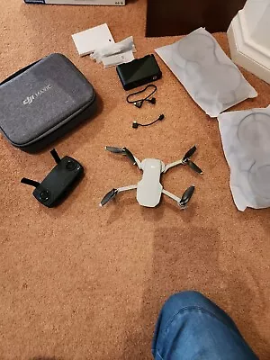 $550 • Buy DJI Mavic Mini Camera Drone Fly More Combo