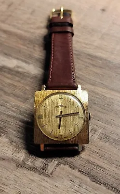 1970's Vintage Fortis Swiss Made Manual Wind Watch With Rare Linen Dial 4720 • $186.99