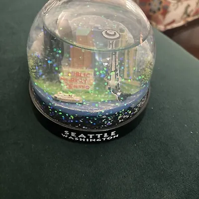 Vintage Seattle Washington Snow Globe 3” Tall X 3.5” Wide • $15