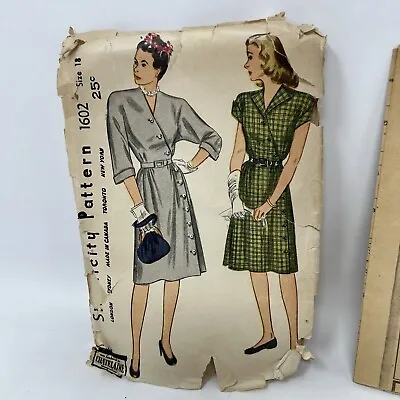 Vintage Sewing Pattern Simplicity 1602 Dress Size 18 • $9.99