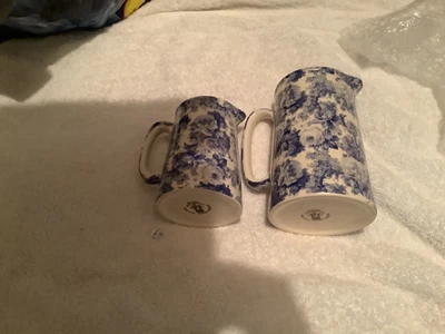 £15 • Buy Heron Cross Pottery Set Of 2 Jugs Blue Floral Design