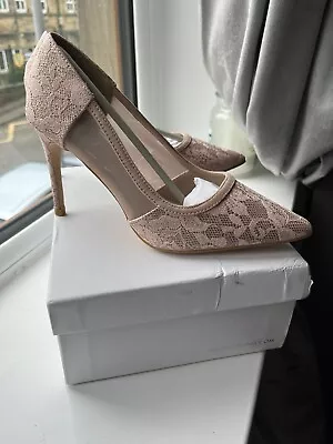 Quiz Ladies Stilleto Shoes Size 5 • £2