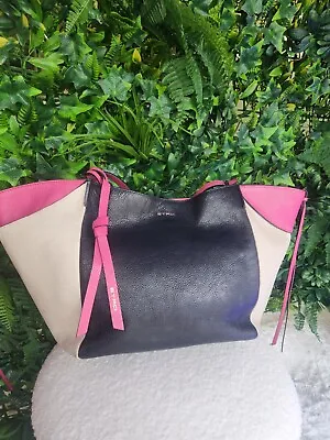 ETRO Women's Beige Pink Black Leather Shoulder Tote Bag  • $363.98