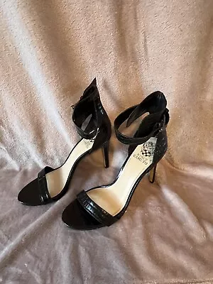 Vince Camuto Farella Heels • $10