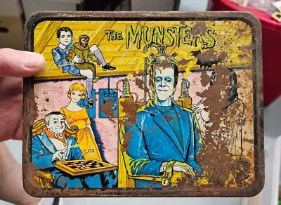 Vintage 1965 The Munsters Kayro-Vue  Metal Lunch Box Pail  • $14.99