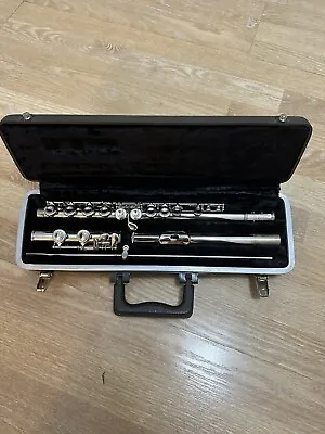 Selmer Bundy Flute Beautiful! Near Mint Condition Owned By School Band Director • $350