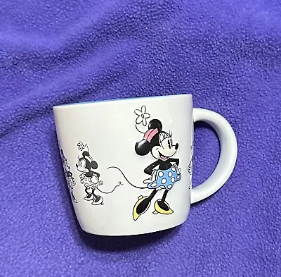 Disney Parks Retro Design 3D Raised Minnie Mouse Ceramic Coffee Tea Mug Cup • $13.99