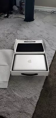 Apple MacBook Air 13  2010 Core 2 Duo 2.4GHz 4GB 500GB HDD • $46