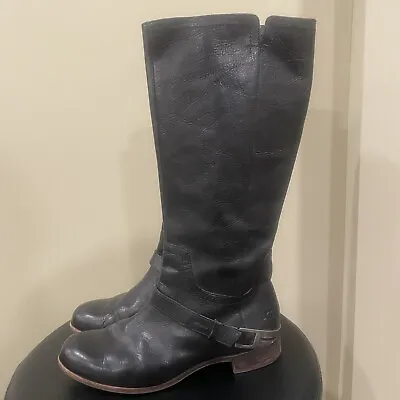 UGG Tall Zip Riding Boots Channing Black Leather Metal Strap Boots Size 10 • $95