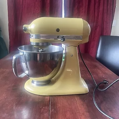 KitchenAid Artisan Series 5 QT Tilt Stand Mixer - Majestic Yellow Mixer Only • $5.50