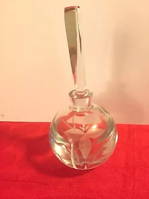 MIKASA Yugoslavia Unique Cut CRYSTAL PERFUME/OIL BOTTLE WITH STOPPER W/ Leaves  • $43.99