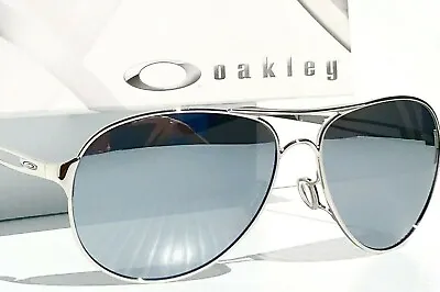 NEW* Oakley CAVEAT Silver POLARIZED Galaxy Chrome Mirrored Sunglass 4054 • $148.88