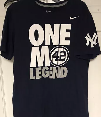 Nike Mariano Rivera #42 Yankees  One Mo Legend  Retirement T-Shirt Men  L • $12.99