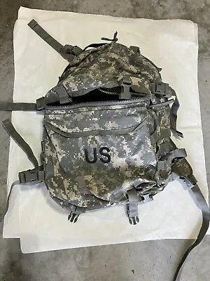 ASSAULT PACK II MOLLE UNIVERSAL CAMOUFLAGE W/ STIFFENER NSN 8465-01-524-5250 • $38