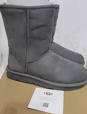 UGG Classic Short II Women's Boot Size 6 - Grey (1016223) New • $69.99