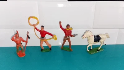 Lot De 60 Figurines Cow-boys Et Indiens + Chevaux - Années 60 - Occasion Bon état