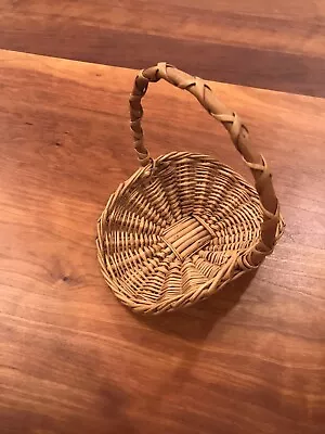 Vintage Small Flower Girl Gathering Basket~Willow Wicker 7' French Country • $22