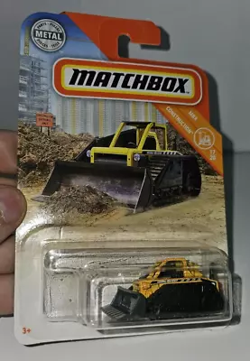 2019 Matchbox Mbx Construction 17/20 Mini Dozer Yellow 29/100 • $3.95