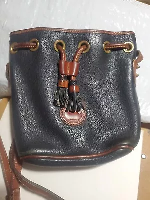 Vintage Dooney & Bourke Black Leather Bucket Boho Soho Hippie Shoulder Bag  • $21.99