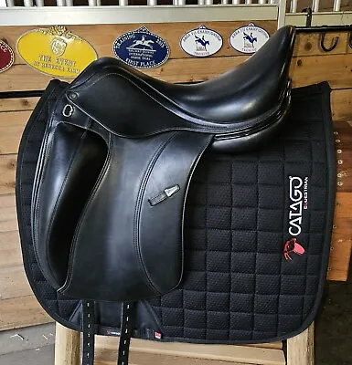 Equipe Glamour Monoflap Dressage Saddle 17  +1 (MW) Grip Leather • $3795