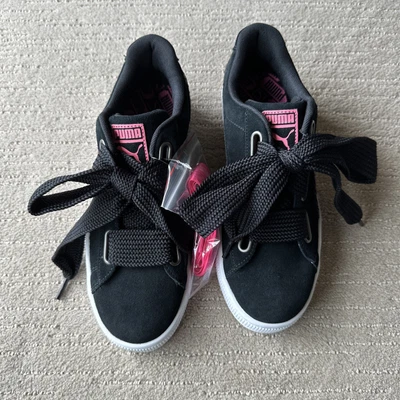 $20 • Buy Puma Girls Sneakers. Brand New! Kids Size 6, Ladies Size 8