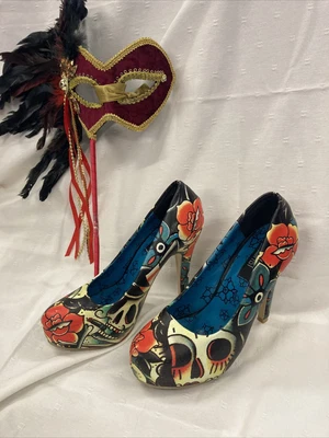 £5 • Buy Iron Fist Size 39 Size 3